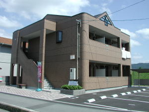 リファイン山中